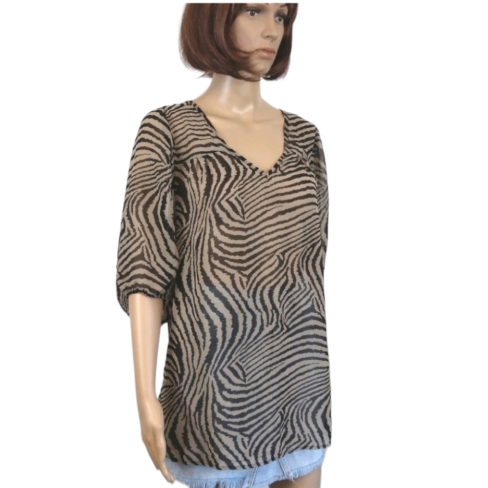 Needle & Thread Semi-sheer Top - Size Large
